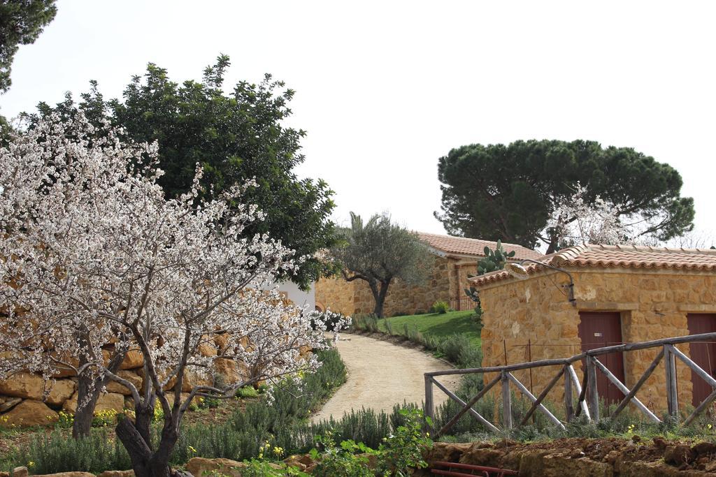 Agriturismo Feudo Muxarello Aragona Экстерьер фото