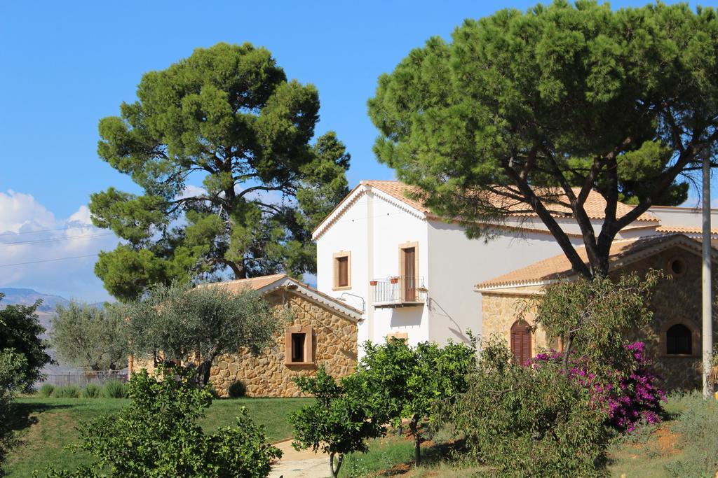 Agriturismo Feudo Muxarello Aragona Экстерьер фото