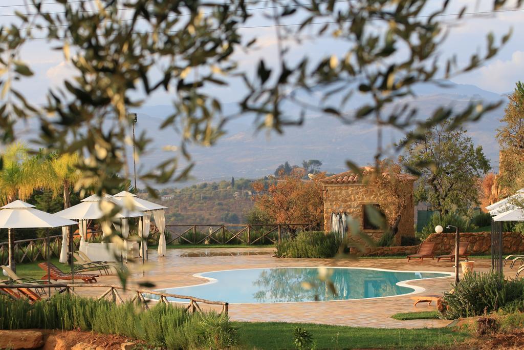 Вилла Agriturismo Feudo Muxarello Aragona Экстерьер фото